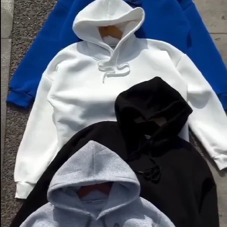 Sweat à Capuche  Basique