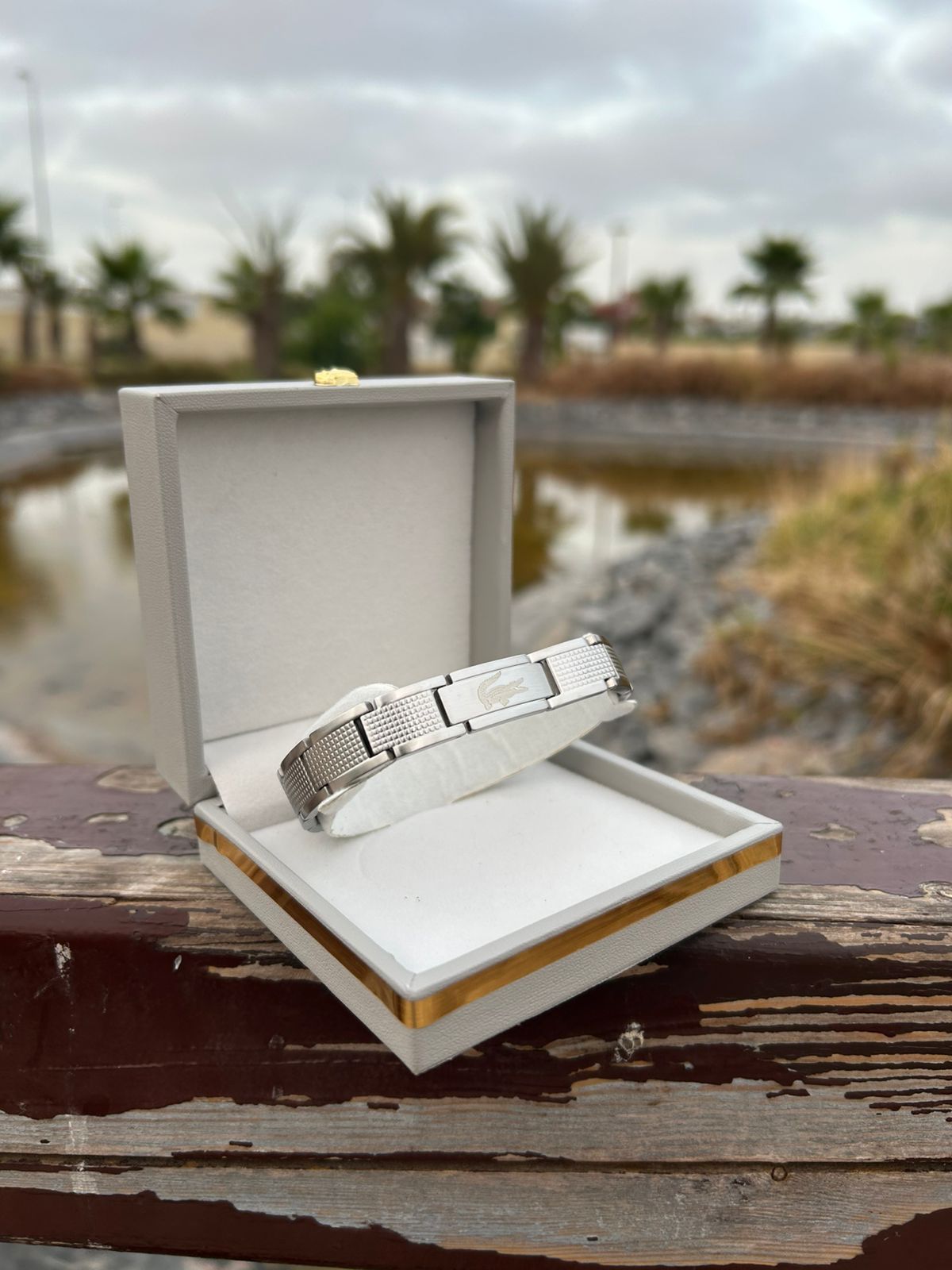 Bracelet lacoste en silver pour les hommes