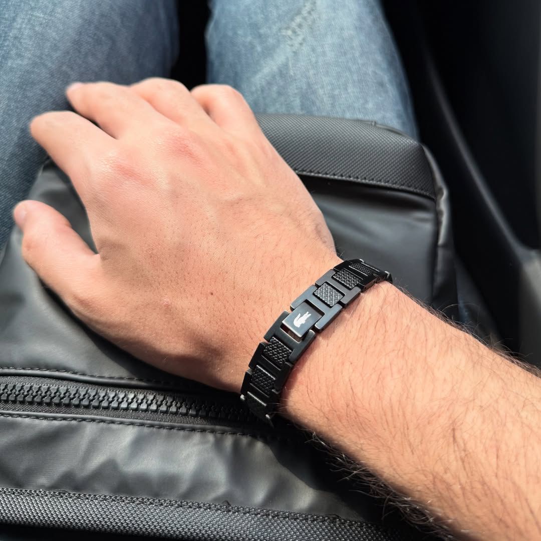 Bracelet lacoste en noire