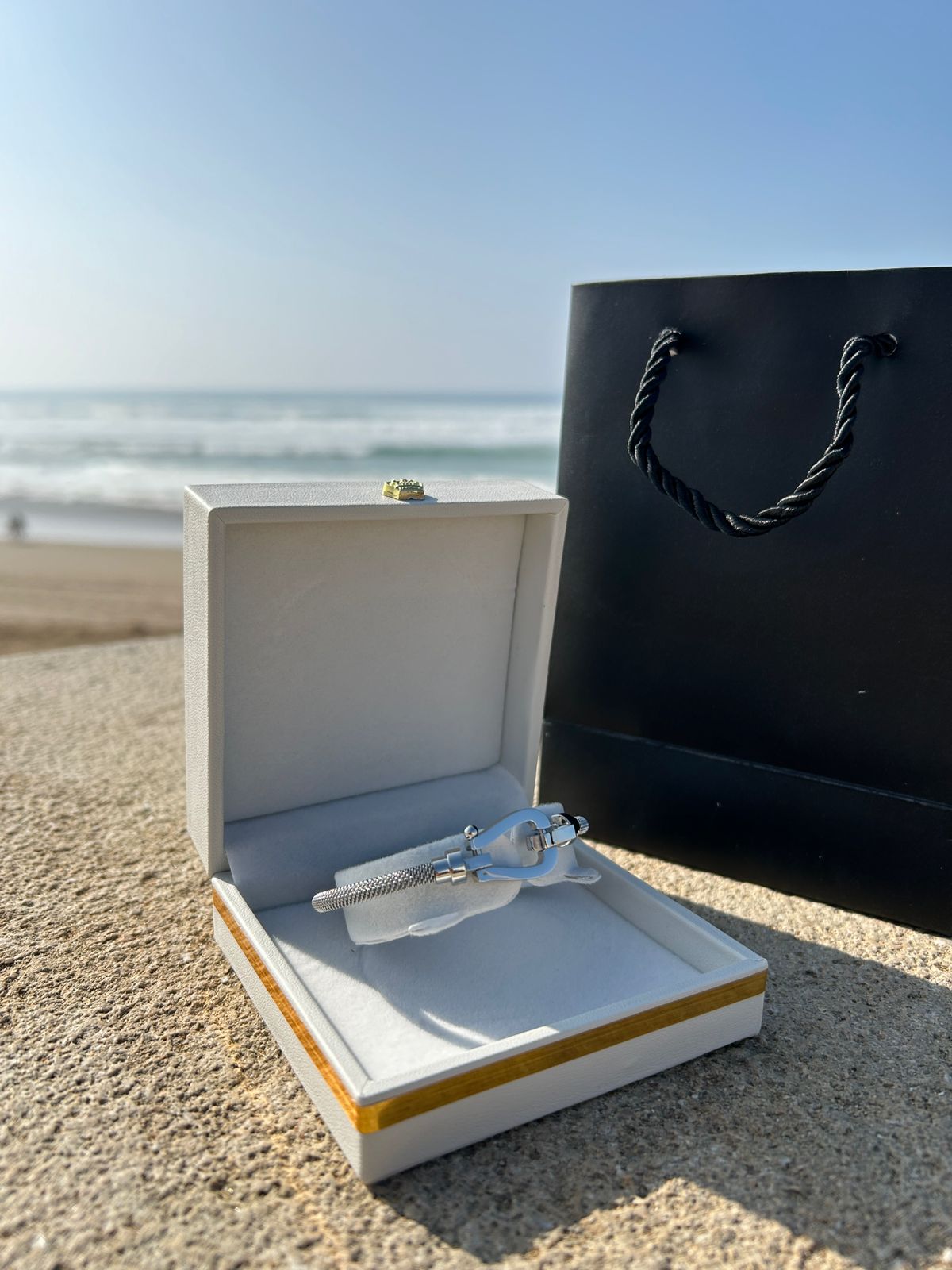 BRACELET FRED 4 couleurs