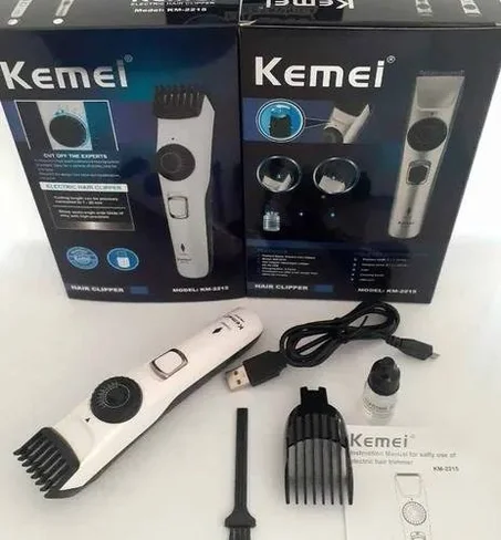 ماكينة حلاقة كهربائية لاسلكية (قابلة للشحن عبر  USB )