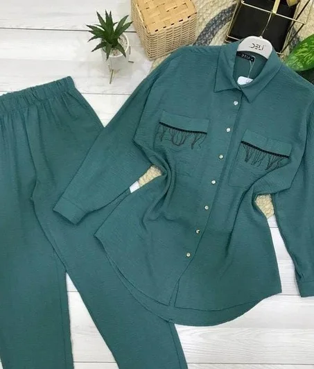 𝐄𝐧𝐬𝐞𝐦𝐛𝐥𝐞 2 𝐩𝐢𝐞̀𝐜𝐞𝐬