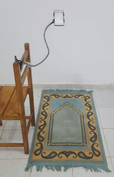 حامل مرن للهاتف الذكي