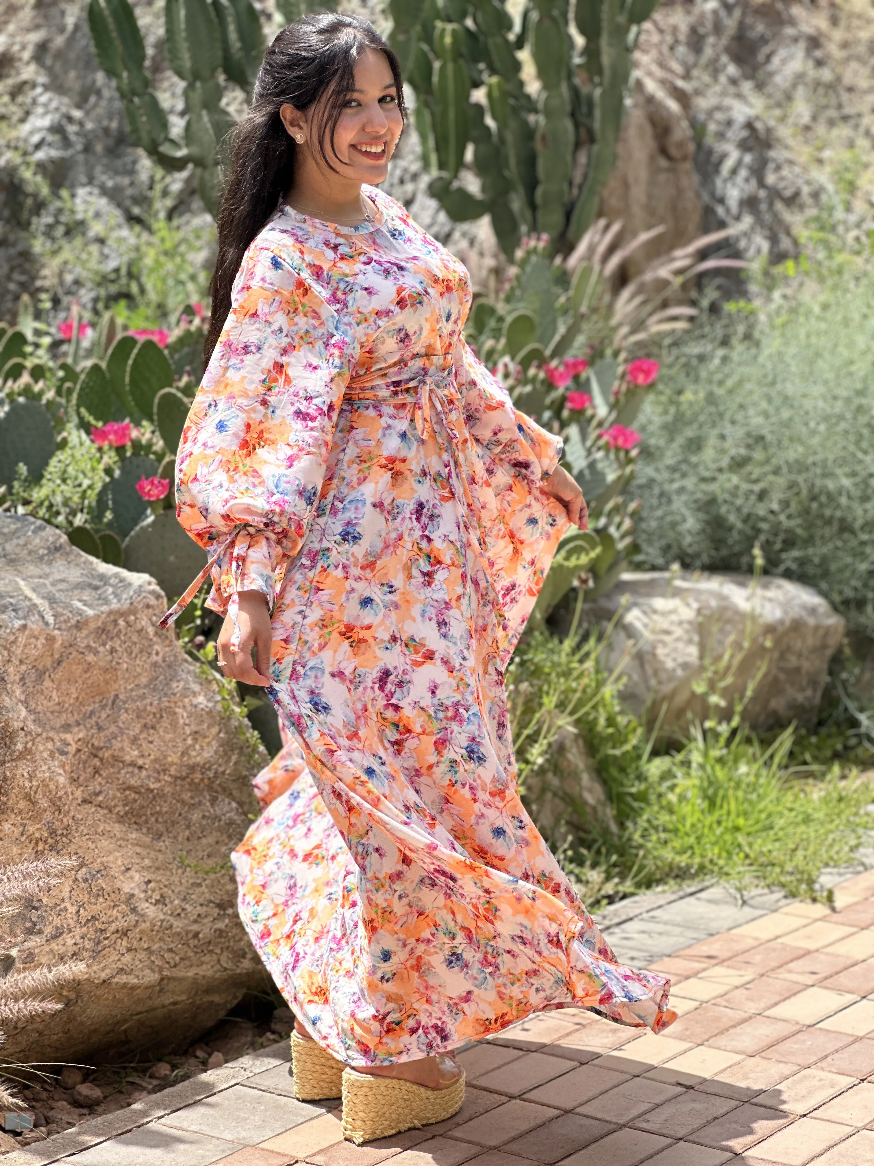 les robes/الفساتين