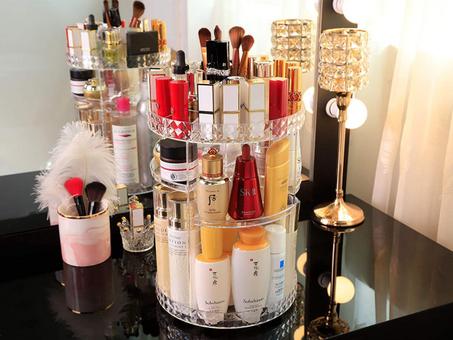 منظم المكياج والمجوهرات