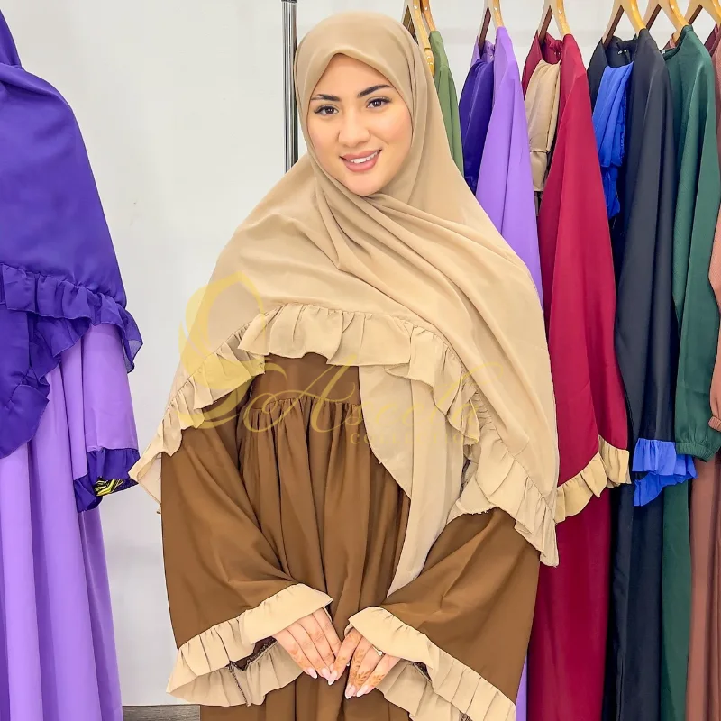 Ruffled abaya                                                                                                     عباية كشكشة بفولار