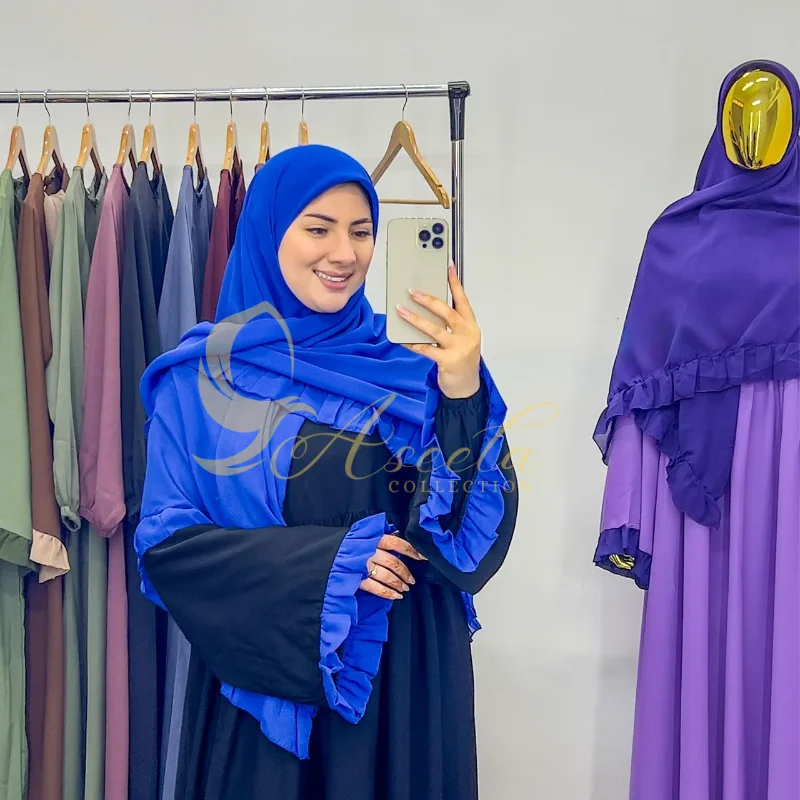 Ruffled abaya                                                                                                     عباية كشكشة بفولار