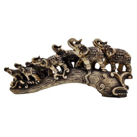 قرن فيل عيلة اكليريك