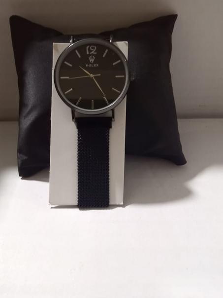 ساعه رولكس استيك مغناطيس جوده عاليه لون اسود