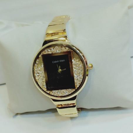 CK ساعة انسيال حريمي فصوص جودة عالية خامة ثقيلة