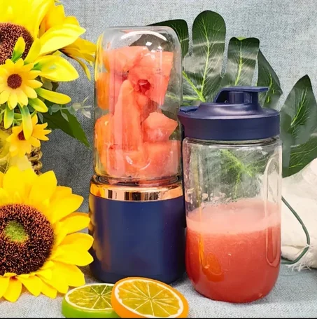 🍓 خلاط العصائر المحمول