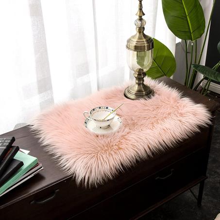 Tapis en Fourrure synthétique, multifonctions 50 x 30 cm