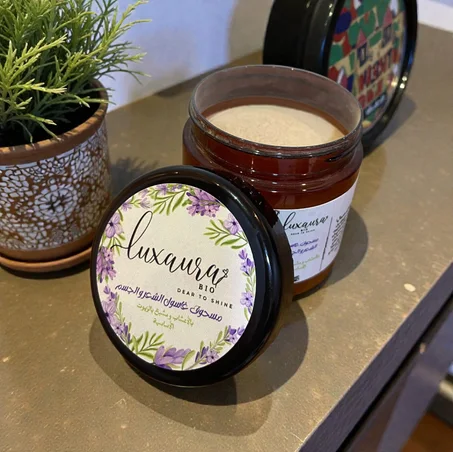 مسحوق غسول الجسم و الشعر LUXAURA