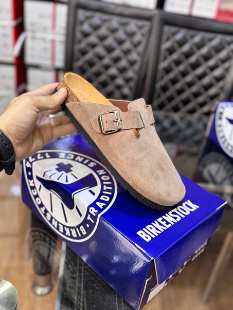 Sabot Birkenstock pour femmes et hommes