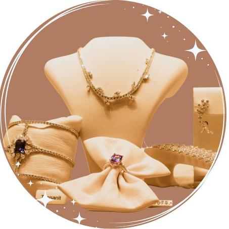 المجوهرات والاكسيسوارات