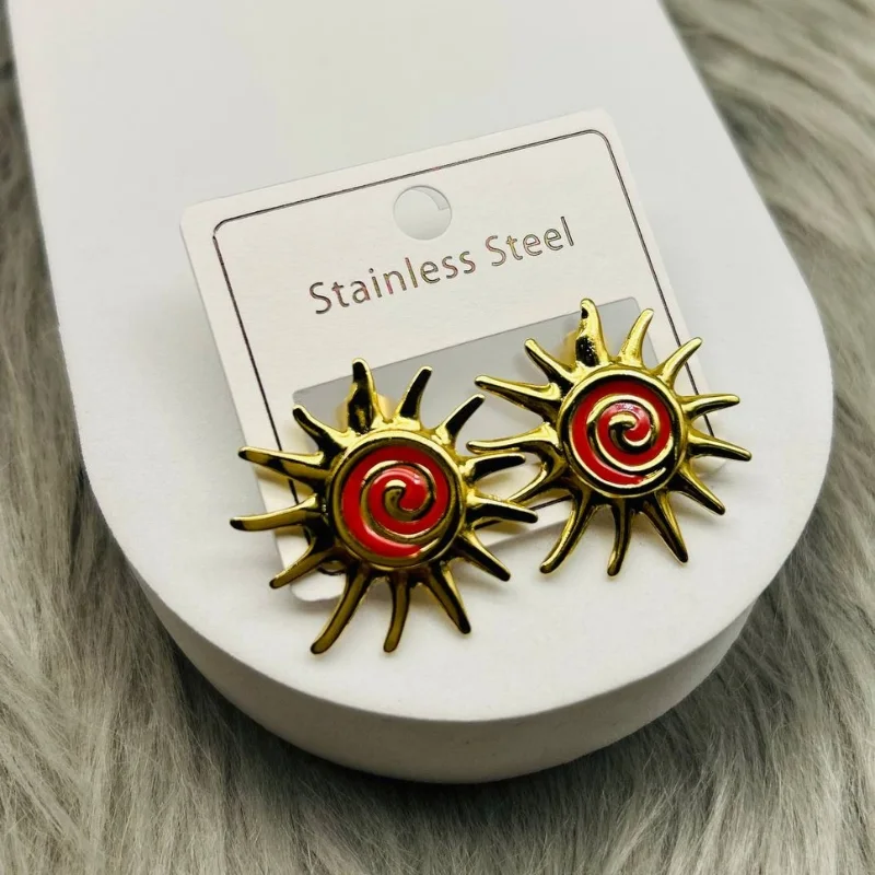 Boucles d’Oreilles Soleil en Acier Inoxydable – Élégance Dorée