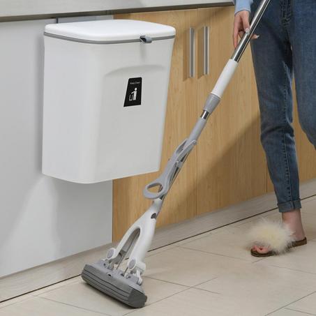 حاملة الأزبال