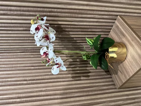 vase floral orchidee