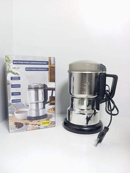 "اكتشف تجربة فريدة من نوعها للقهوة والتوابل مع طحانة عالية الجودة"