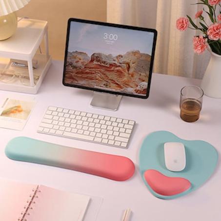 مسند المعصم المُرِيح  : تجربة وراحة مثالية لمعصم اليد لمستخدمي الحاسوب  2023