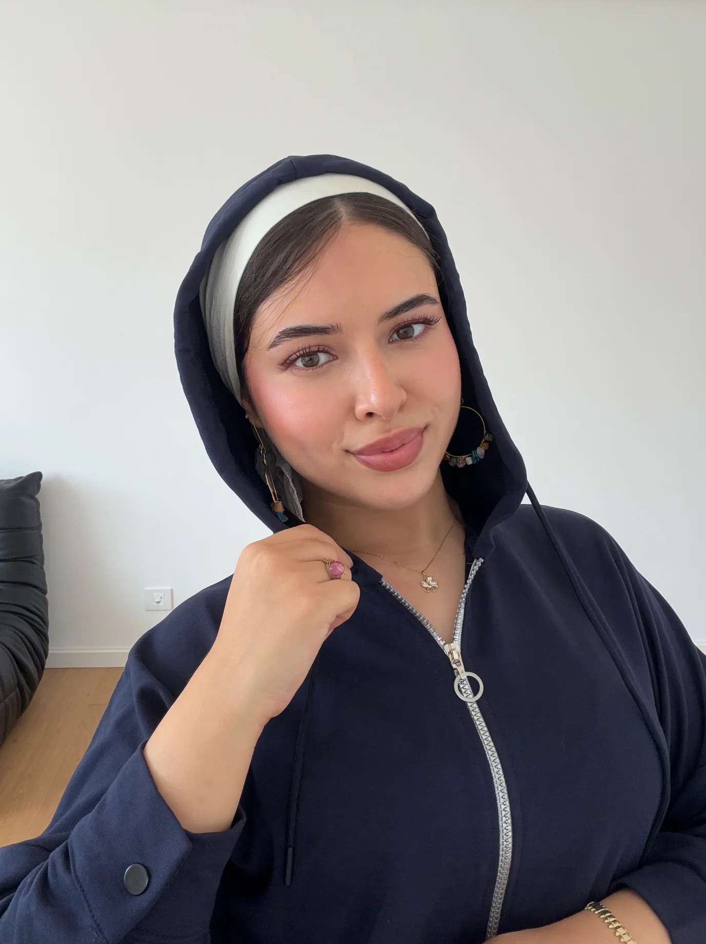 Survette Amélia — لبسة وحدة… لوك كامل