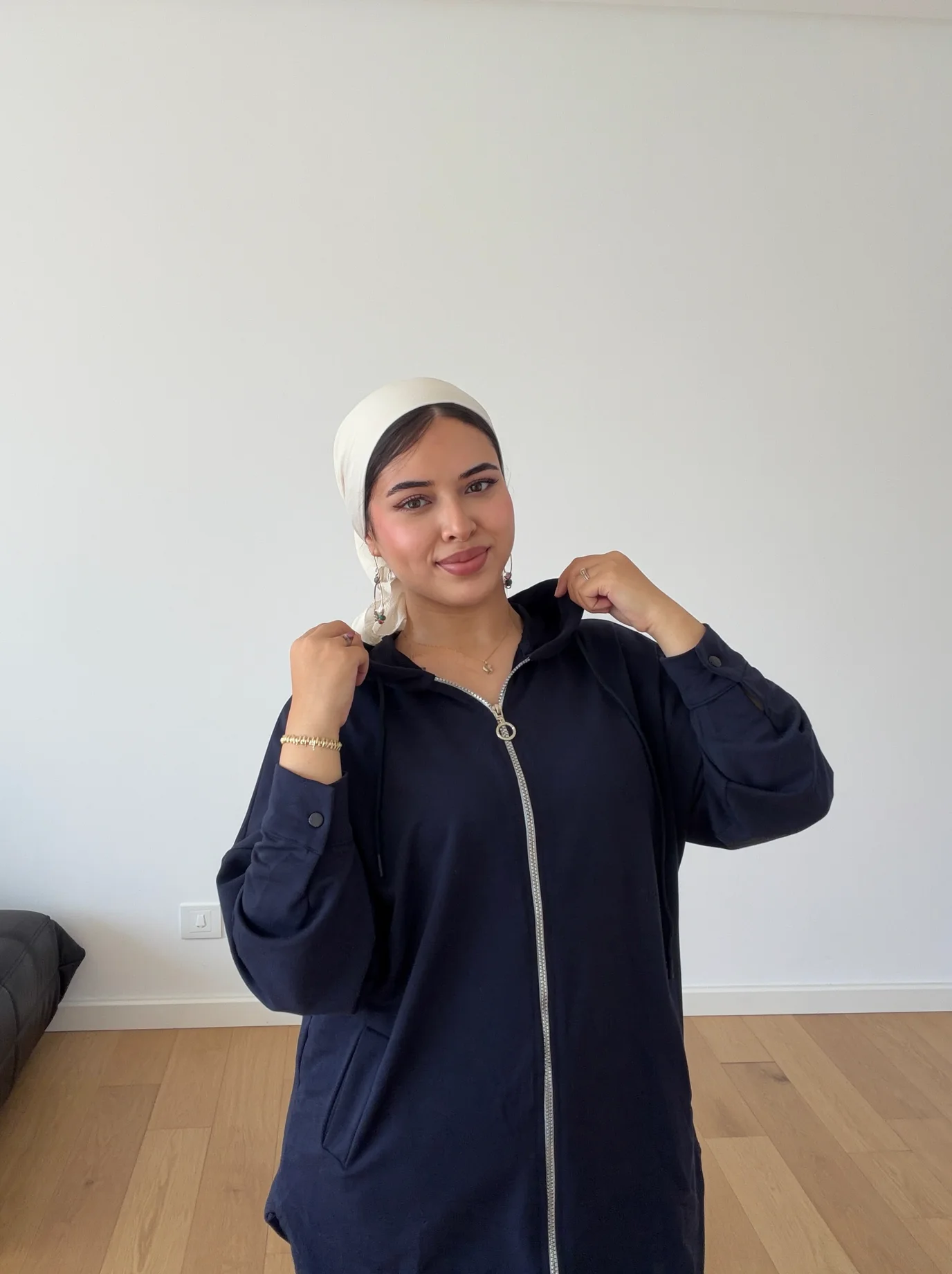 Survette Amélia — لبسة وحدة… لوك كامل