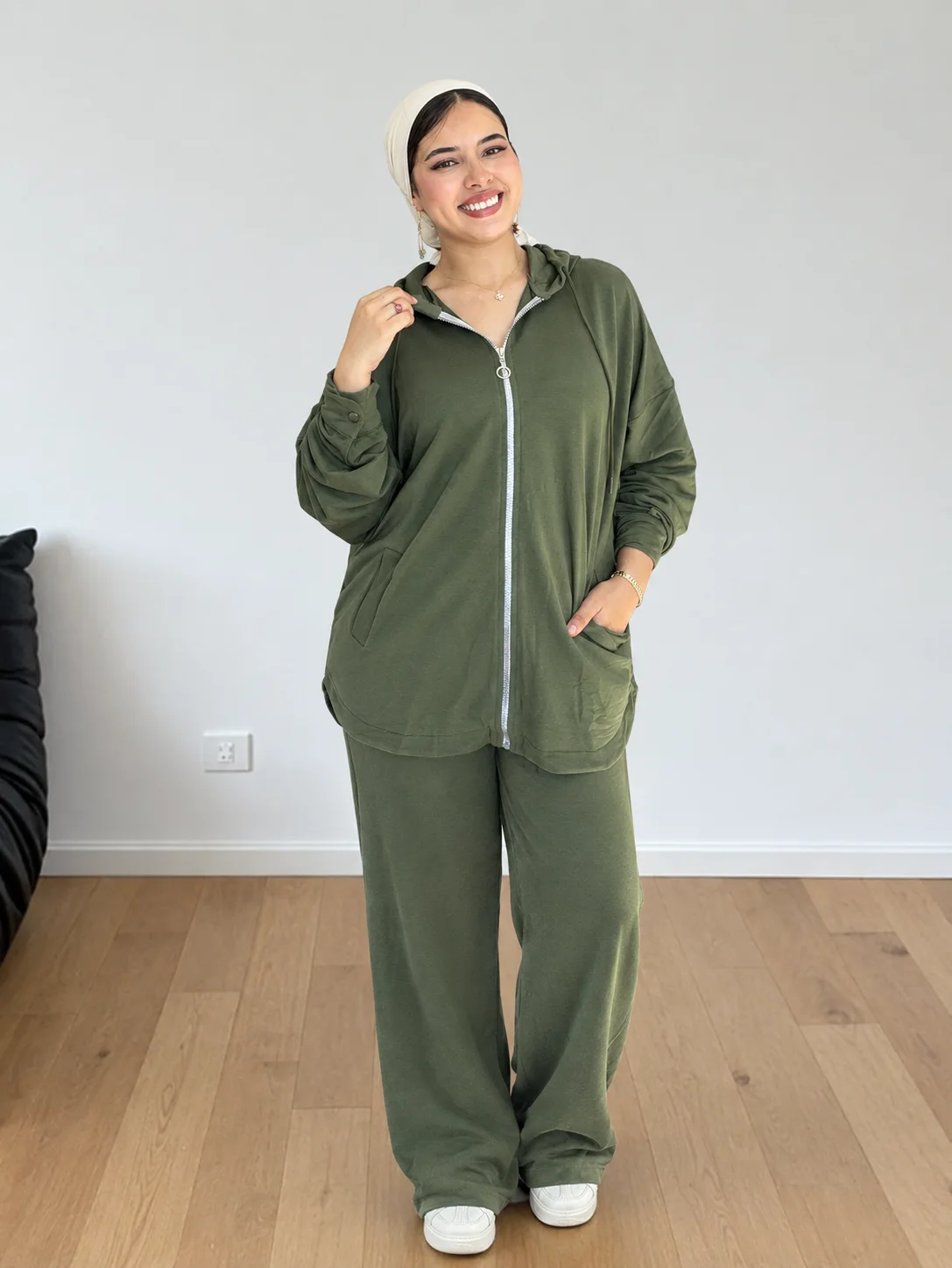 Survette Amélia — لبسة وحدة… لوك كامل