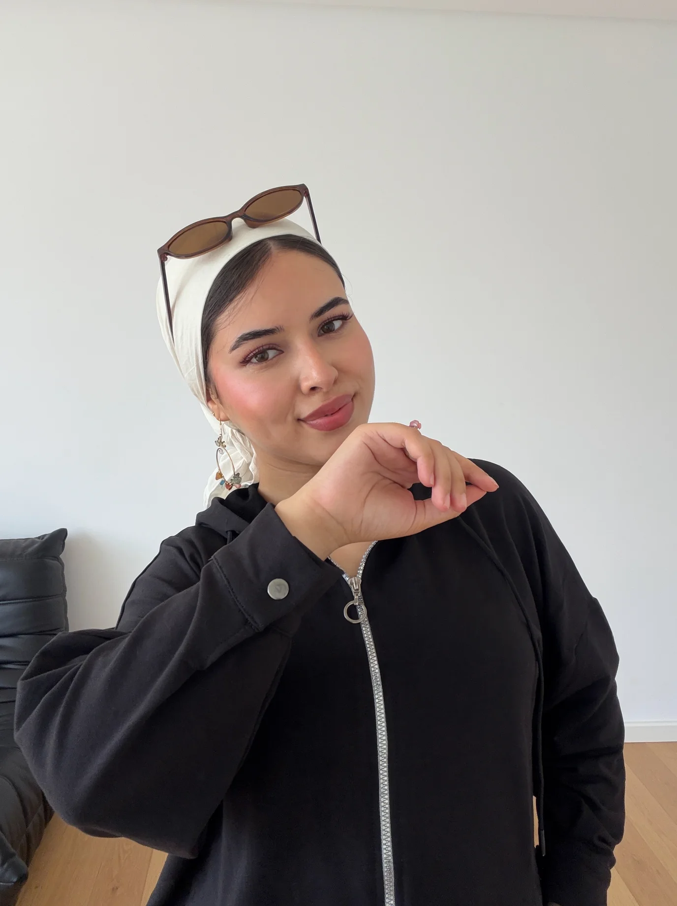 Survette Amélia — لبسة وحدة… لوك كامل