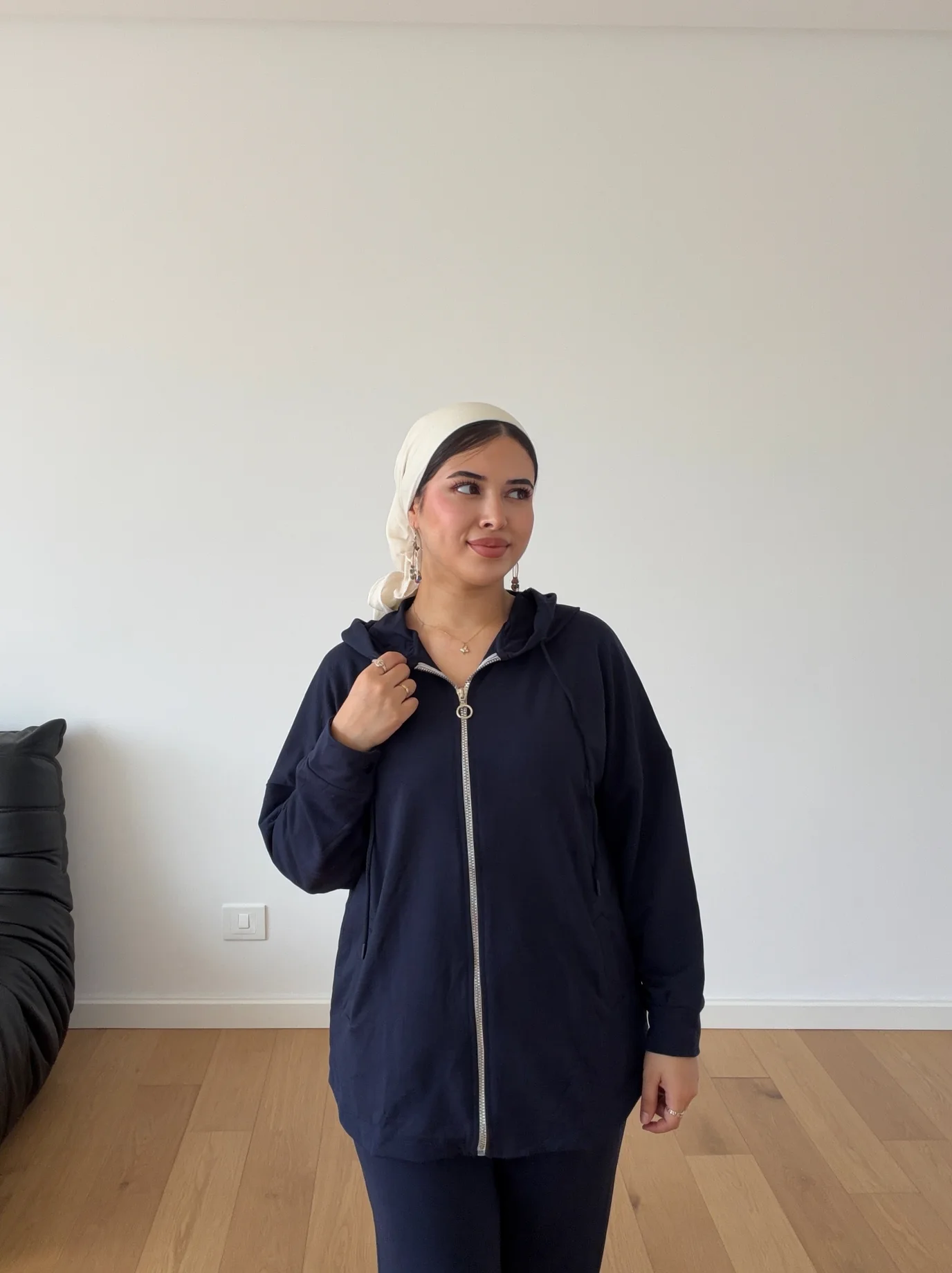 Survette Amélia — لبسة وحدة… لوك كامل