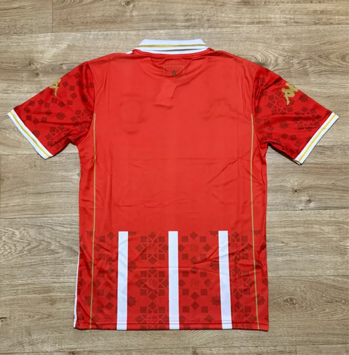 قميص WYDAD ATHELETIC 25/26 باللون الأحمر و الأبيض