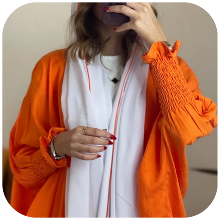 الملابس النسائية