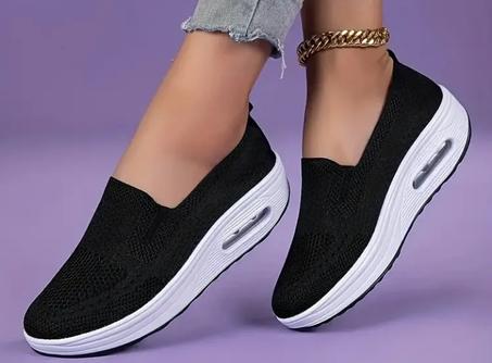 حذاء رياضي مريح بتصميم عصري ، خفيف، أنيق، ومريح ، أفضل اختيار لقدميك