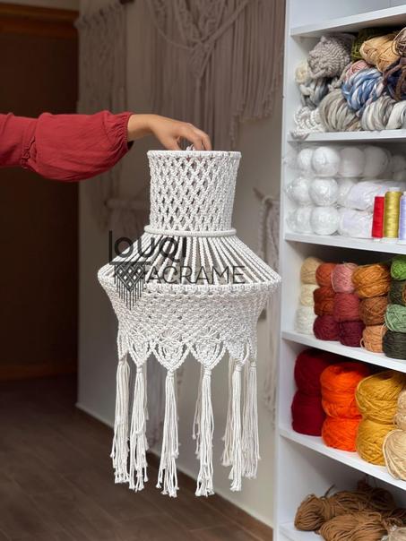 Lampe en  Macramé