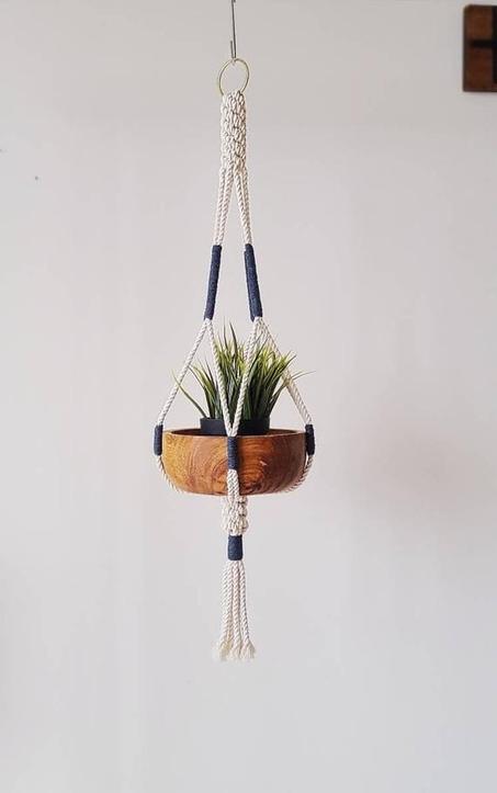 porte-plante en macramé