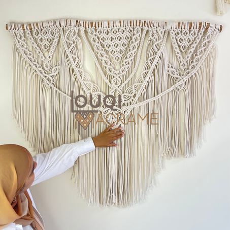 Grandeur Bohème - Suspension Murale XXL en Macramé