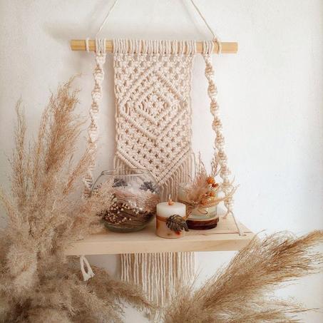 Étagères suspendues