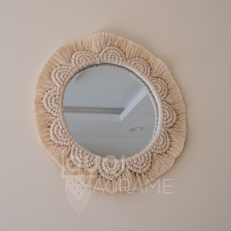 Douceur Bohème - Miroir en Macramé Coquillage