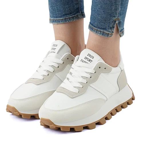 Baskets Fille – Tailles 36 à 40 Avec Boite