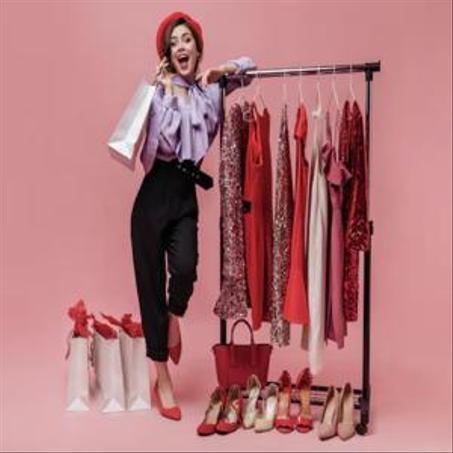 ملابس نسائية