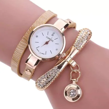 Femmes montres mode Montre bracelet décontracté femmes Relogio cuir strass analogique Quartz Montre horloge Femme Montre Femme