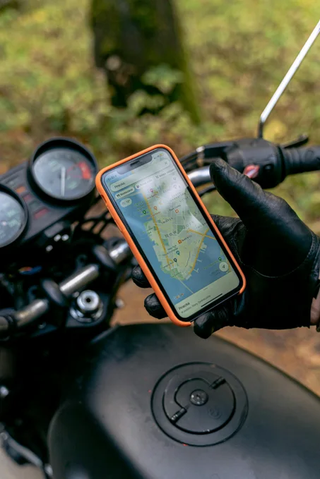 إجهزة إلكترونية للسيارات والمركبات