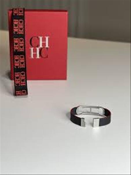 اسواره كارولينا هريرا