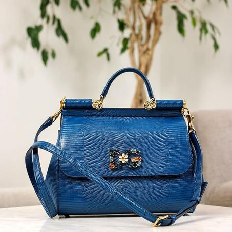 شنطة دولسي اند غابانا زرقاء ميديم