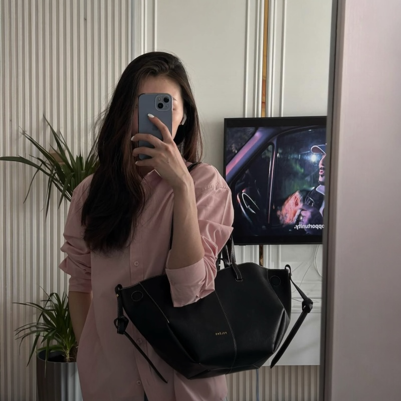 PolènePolène Leather Cyme Tote Bag