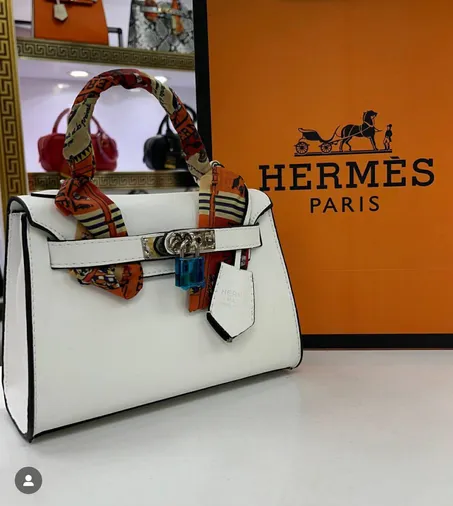 Hermès Kelly bag