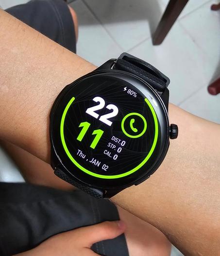 ساعة ذكية للرجال والنساء للياقة البدنية: