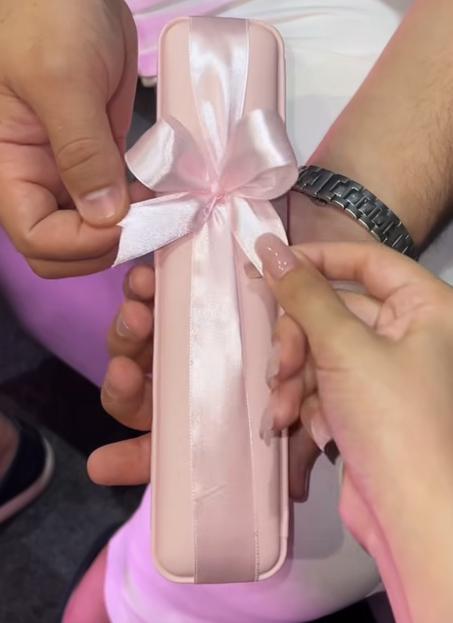 Bracelet en GR pièrres  de diamands bronze avec boite luxueuse 🇫🇷