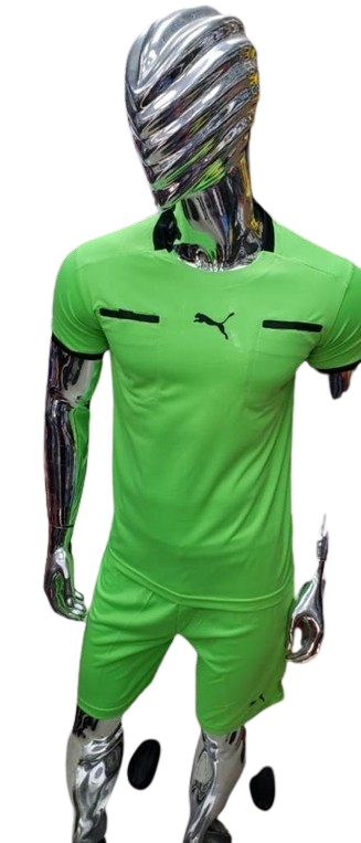 Tenue d'arbitre de football Puma