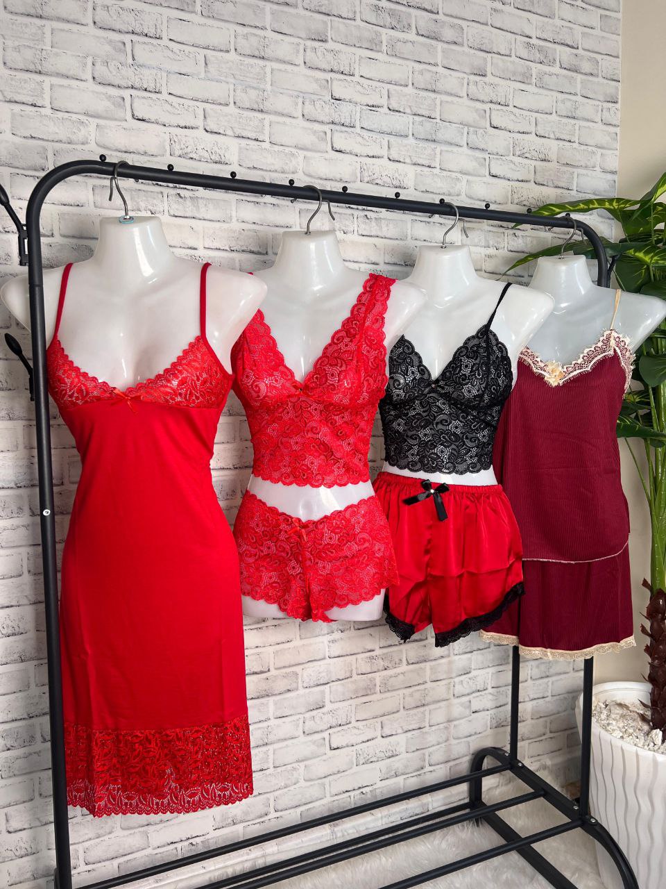 stores/f18a27e1daac483d6f7d01ef3d0811d4/products/ynytGUUrs2t2dzcVUUbilYcQW79ipzgt3AXcIizq.jpg
