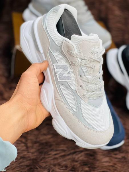 أحذيتنا الرياضية عالية الجودة